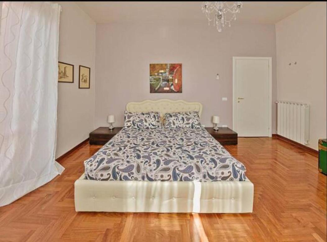 Appartamento Magenta Deluxe Nicolò V Roma Esterno foto